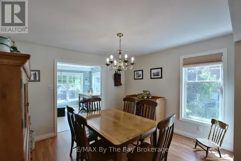 1327 River Road East Wasaga Beach ON L9Z 2R7