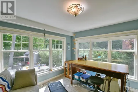 1327 River Road East Wasaga Beach ON L9Z 2R7