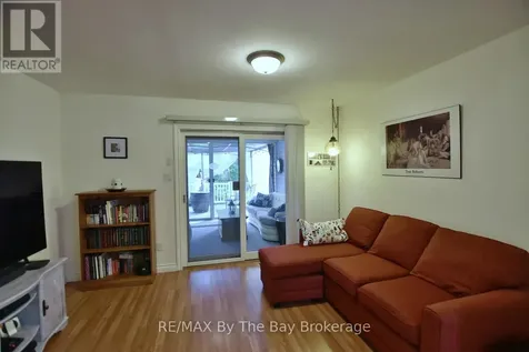 1327 River Road East Wasaga Beach ON L9Z 2R7