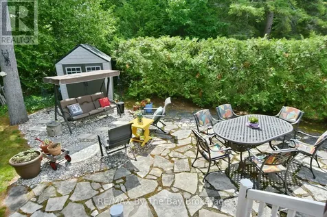 1327 River Road East Wasaga Beach ON L9Z 2R7