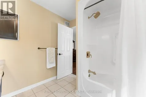 14 Panandrick View Drive Ottawa ON K2W 1A5