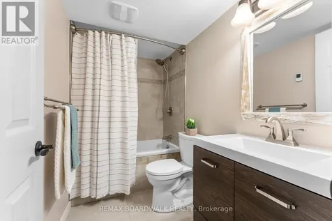 14 Panandrick View Drive Ottawa ON K2W 1A5