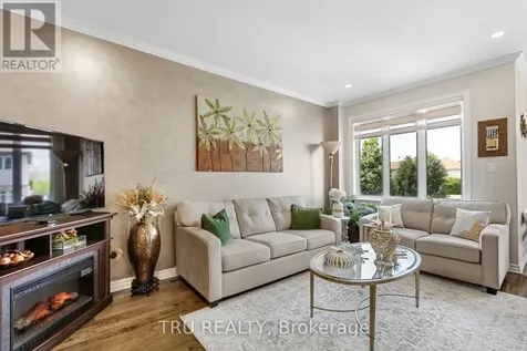 1019 Ottenbrite Crescent Ottawa ON K2T 0G2