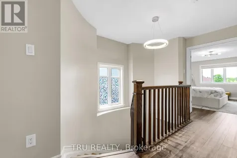 1019 Ottenbrite Crescent Ottawa ON K2T 0G2
