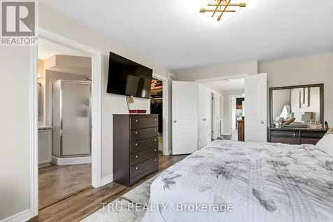 1019 Ottenbrite Crescent Ottawa ON K2T 0G2