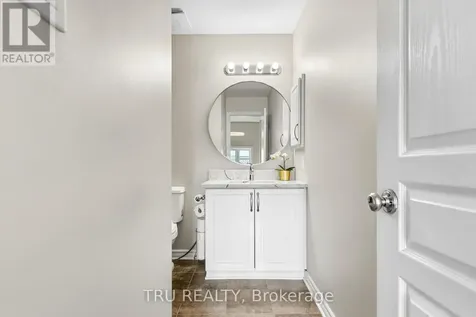 1019 Ottenbrite Crescent Ottawa ON K2T 0G2