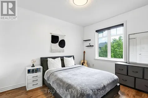 1019 Ottenbrite Crescent Ottawa ON K2T 0G2