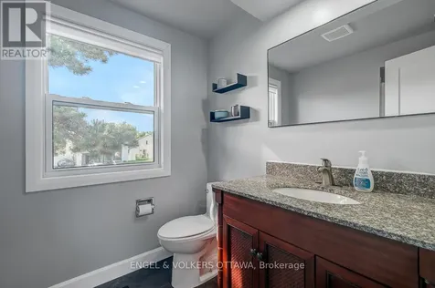 6138 Vineyard Drive Ottawa ON K1C 2N6