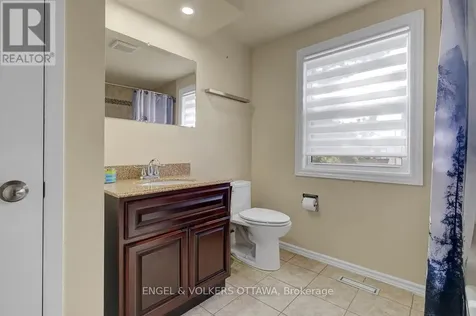 6138 Vineyard Drive Ottawa ON K1C 2N6