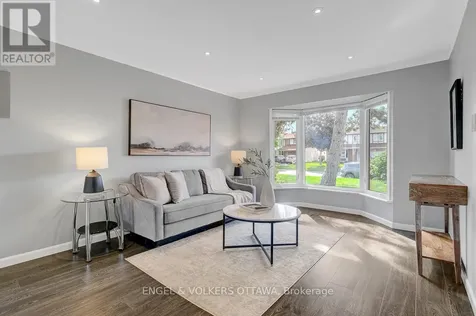 6138 Vineyard Drive Ottawa ON K1C 2N6