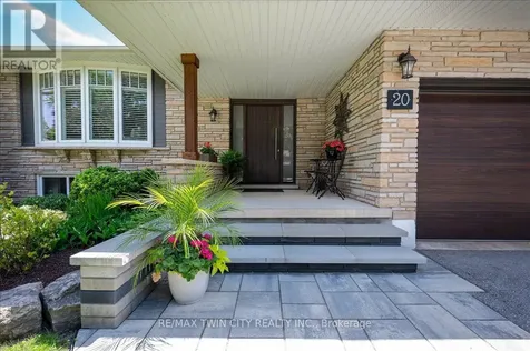 20 Wolfe's Court Kitchener ON N2B 2Z1