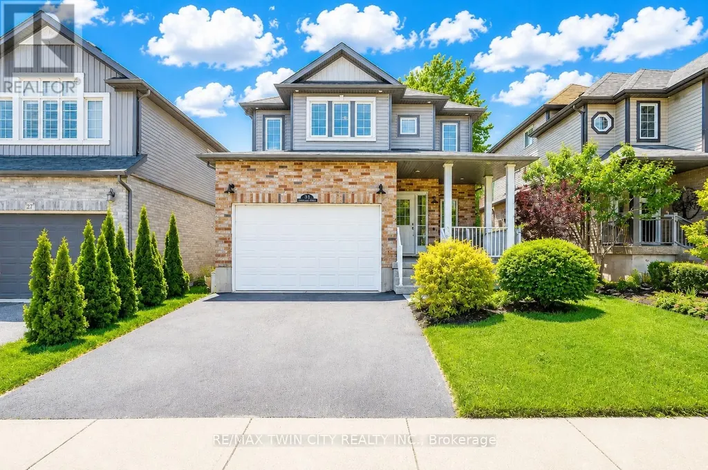 31 Parkvale Drive Kitchener ON N2R 1Z5