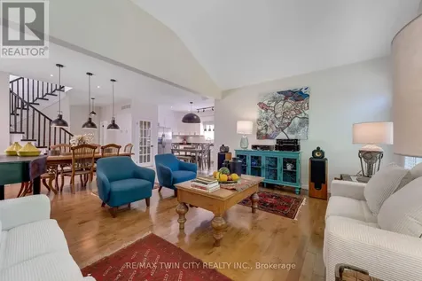 31 Parkvale Drive Kitchener ON N2R 1Z5