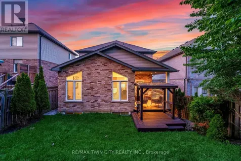 31 Parkvale Drive Kitchener ON N2R 1Z5