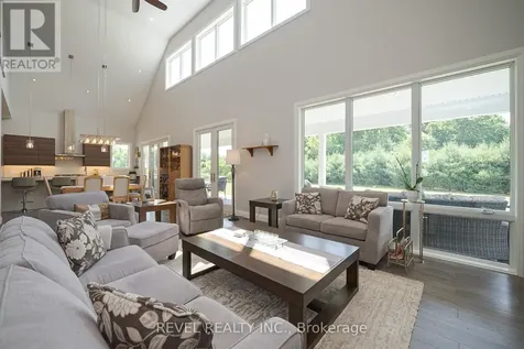 792 Charlotteville Road 8 Norfolk ON N3Y 4K5