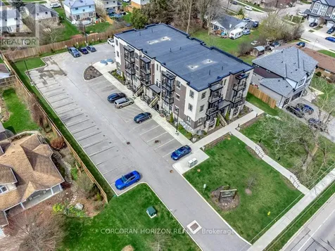 408 Guelph Avenue Cambridge ON N3C 2V3