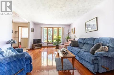 12 Spartan Drive Brantford ON N3R 6C7