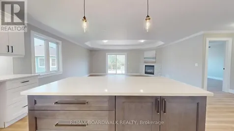 1025 Aspen Drive Brockville ON K6V 7G2