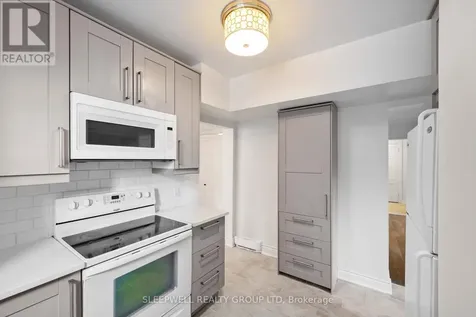 180 Augusta Street Ottawa ON K1N 8C1