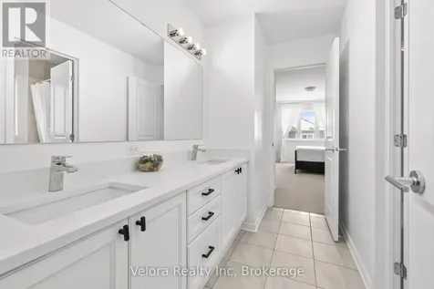 208 Rover Street Ottawa ON K2V 0G2