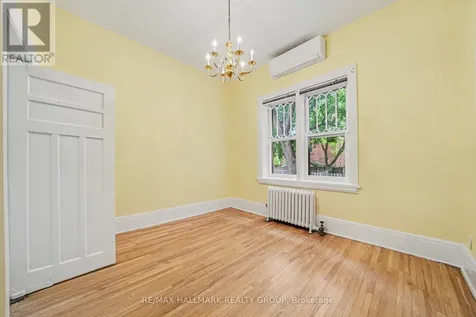 413 Elgin Street Ottawa ON K2P 1N4