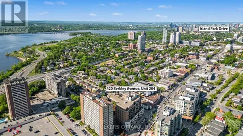 420 Berkley Avenue Ottawa ON K2A 4H5