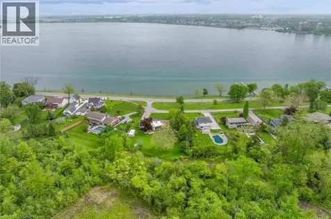 899 Niagara Parkway Fort Erie ON L2A 5M4
