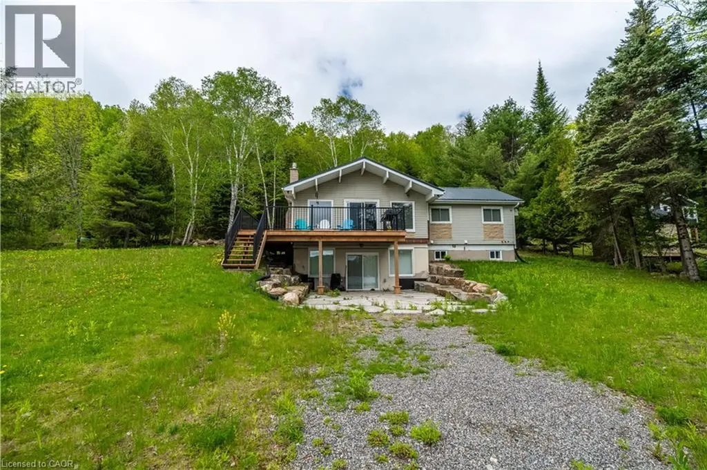 1056 Inawendawin Road Lake Of Bays ON P0B 1A0