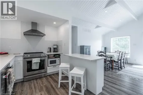 1056 Inawendawin Road Lake Of Bays ON P0B 1A0