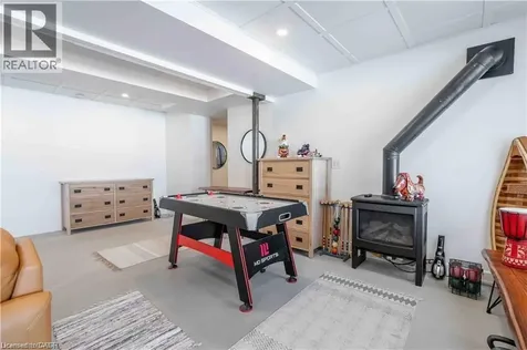 1056 Inawendawin Road Lake Of Bays ON P0B 1A0