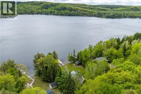 1056 Inawendawin Road Lake Of Bays ON P0B 1A0