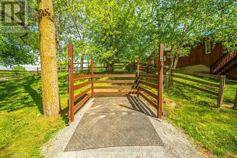 9770 Garrard Road Whitby ON L9L 1B3