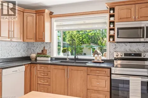 101 Irene Avenue Stoney Creek ON L8G 2B1