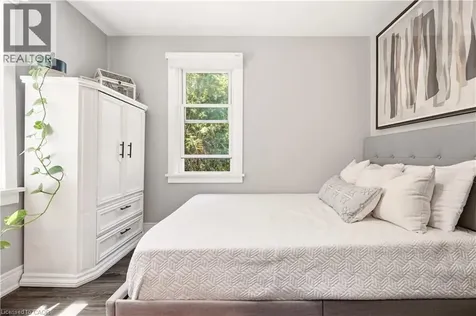 101 Irene Avenue Stoney Creek ON L8G 2B1