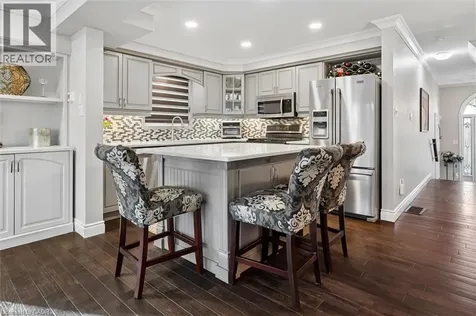 214 Grey Fox Drive Kitchener ON N2E 3N2
