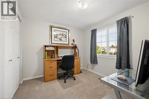 214 Grey Fox Drive Kitchener ON N2E 3N2