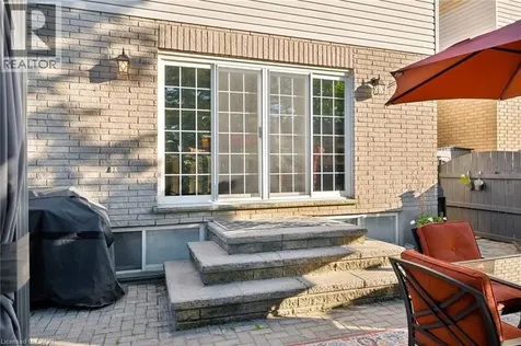 214 Grey Fox Drive Kitchener ON N2E 3N2