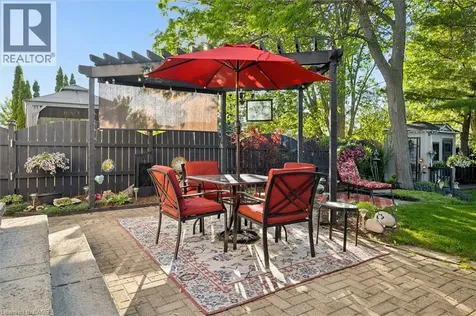 214 Grey Fox Drive Kitchener ON N2E 3N2