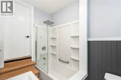 209 Drummond Street Brantford ON N3S 6B1