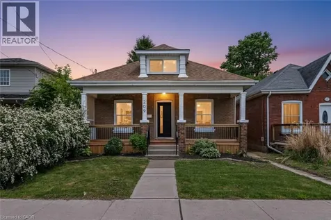 209 Drummond Street Brantford ON N3S 6B1