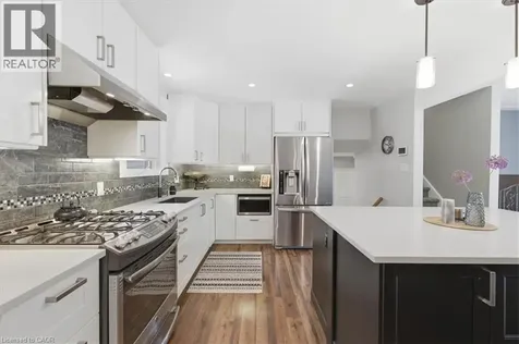 20 Wolfe's Court Kitchener ON N2B 2Z1