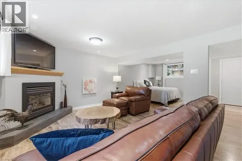 20 Wolfe's Court Kitchener ON N2B 2Z1