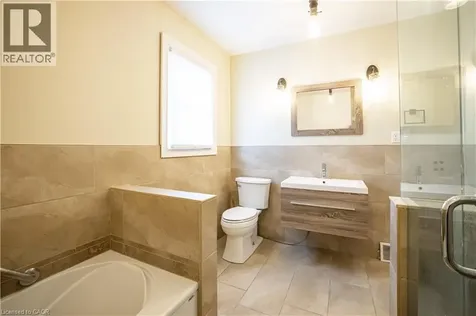 521 South Pelham Road Welland ON L3C 3C7