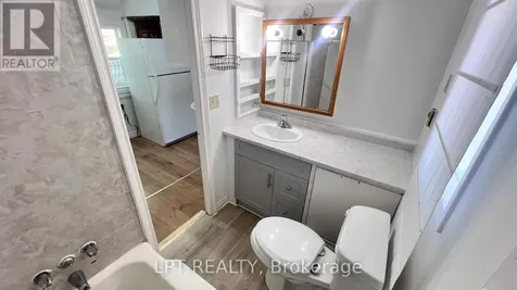 50 Glenwood Drive Wasaga Beach ON L9Z 2K5