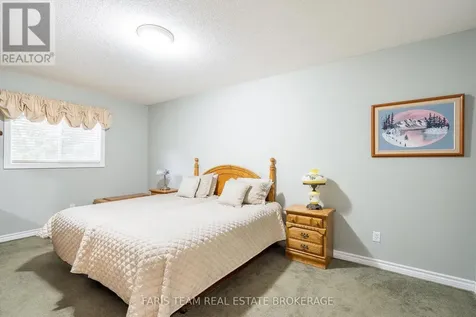 46 Greenwood Avenue Oro-medonte ON L0K 1E0