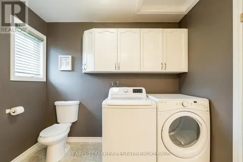 46 Greenwood Avenue Oro-medonte ON L0K 1E0