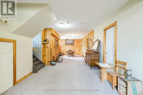 46 Greenwood Avenue Oro-medonte ON L0K 1E0