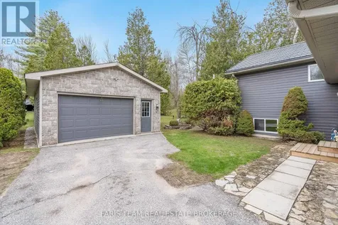 46 Greenwood Avenue Oro-medonte ON L0K 1E0