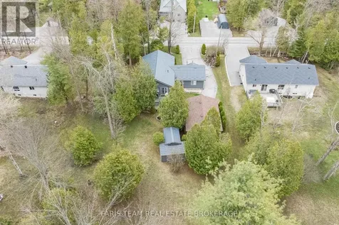 46 Greenwood Avenue Oro-medonte ON L0K 1E0