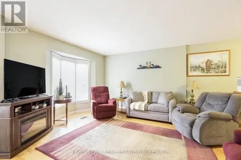 46 Greenwood Avenue Oro-medonte ON L0K 1E0